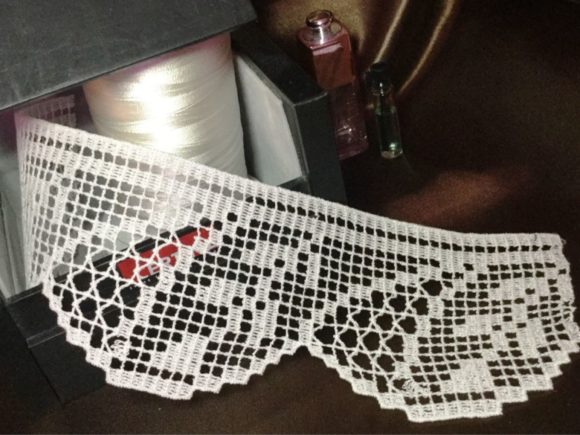 FSL Festoon Lace Set: A Designer’s Honest Review for Small Biz Merch